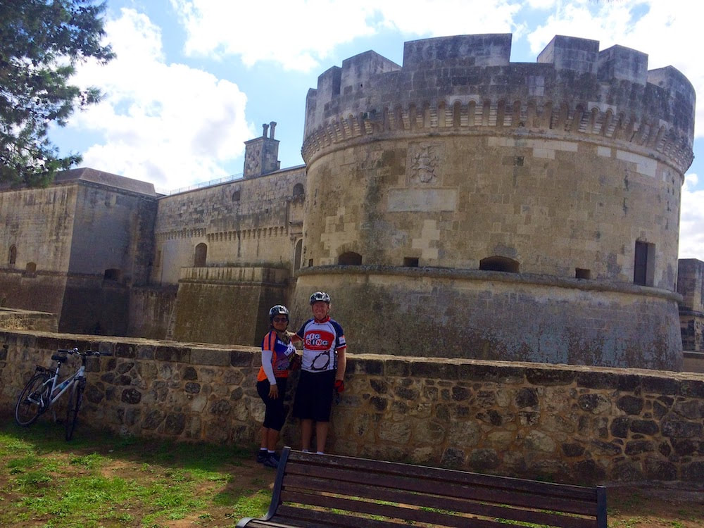 Castello di Acaya, Salento - Itinerario in bicicletta