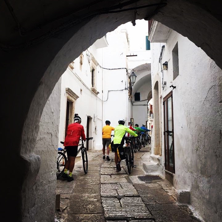 Centro storico di Ostuni, Puglia - Itinerario in bicicletta
